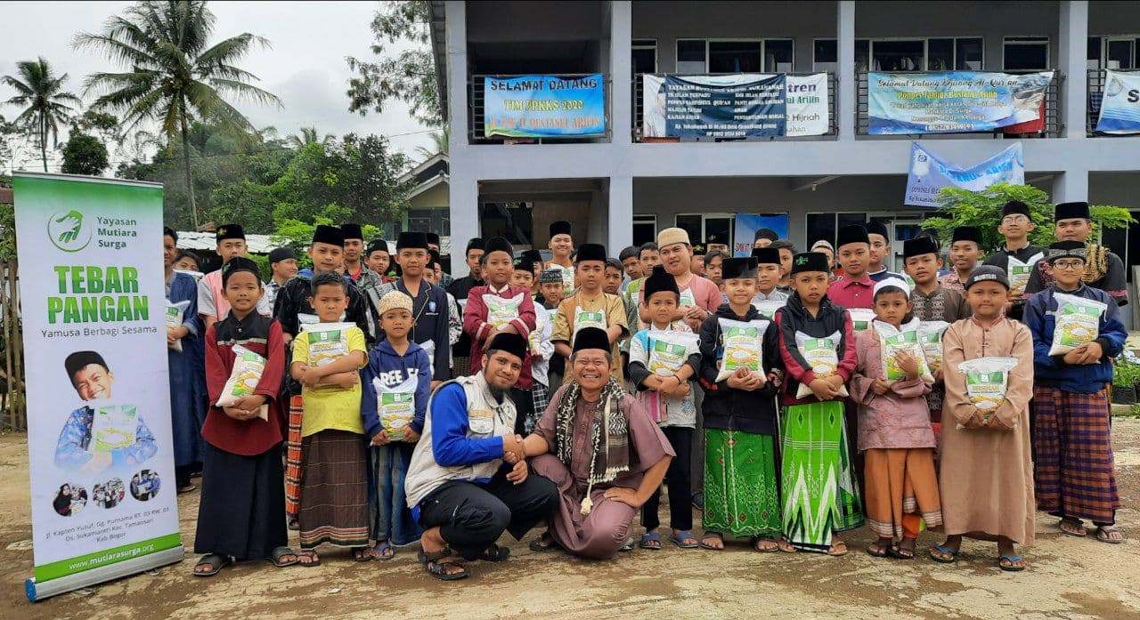 Bantuan Pangan Untuk Ponpes Tahfidzul Quran Yatim Bandung Barat